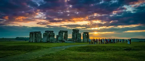 Stonehenge: The Mysterious Stone Circle