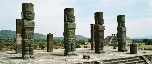 Toltecs: The Warriors Who Ruled Before the Aztecs