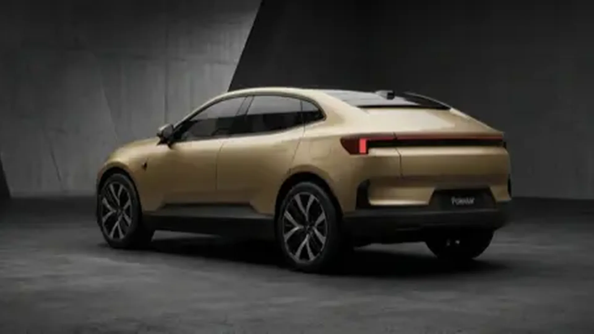 Polestar 4: The Premium EV Without a Rear Window