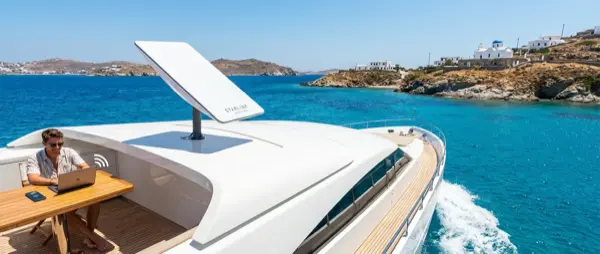 Starlink Maritime: Internet on Ships & Yachts